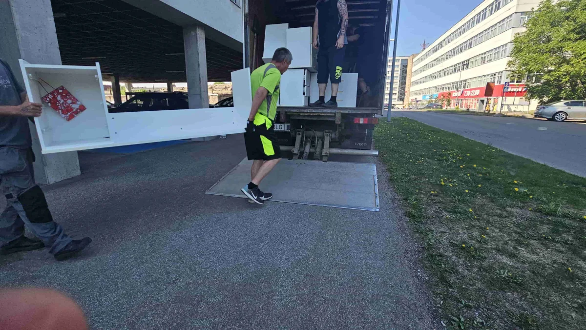 Vana mööbli äravedu