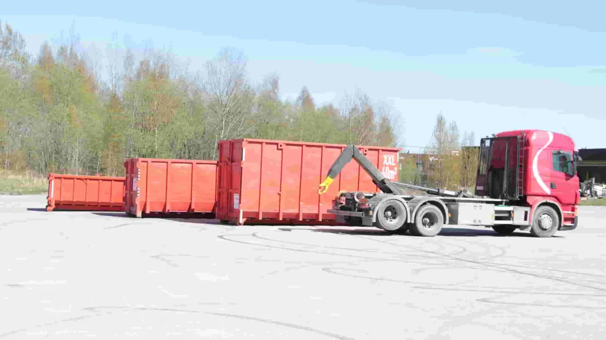 Vana mööbel jäätmejaam (2)